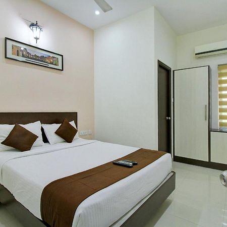 Rd Towers Hotel Chennai Exterior photo