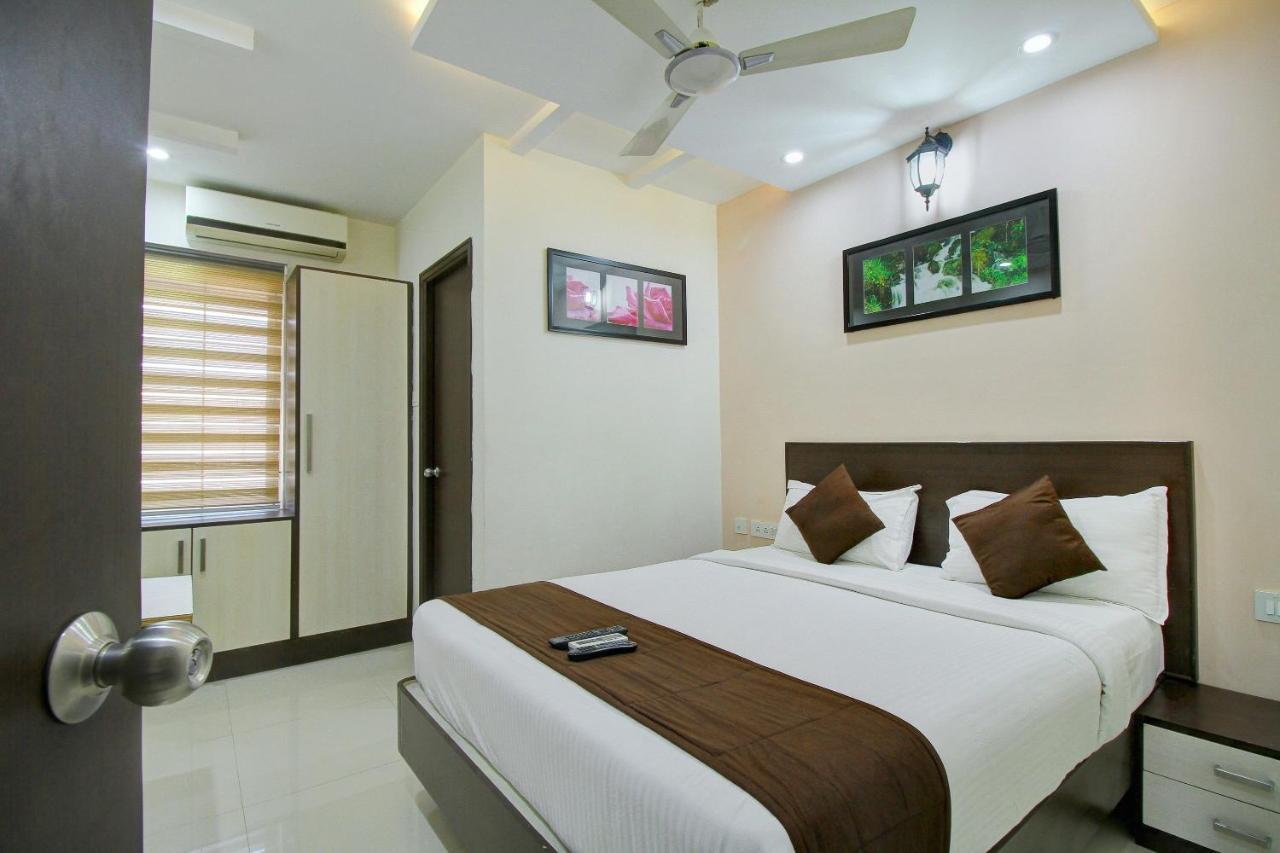 Rd Towers Hotel Chennai Exterior photo